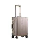 koffer aus aluminium